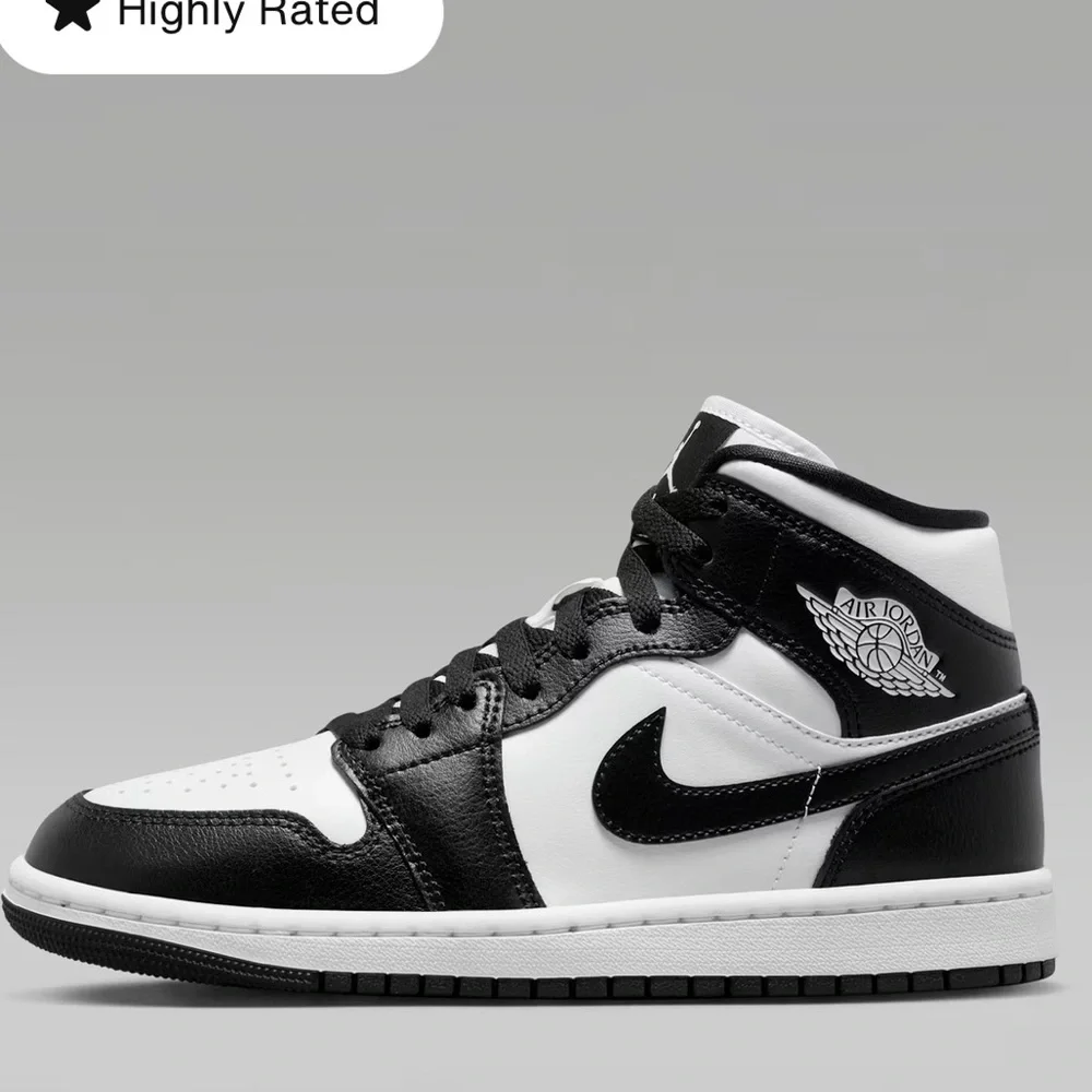 Nike Air Jordan 1 Mid Panda - 5.5Y - Picture 4 of 4